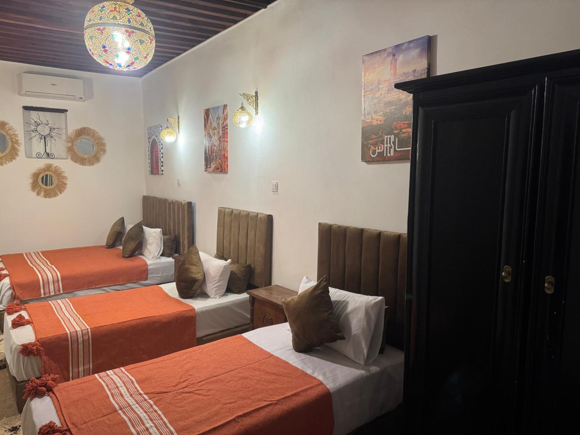 Dar Shauala Hotel Fez Buitenkant foto